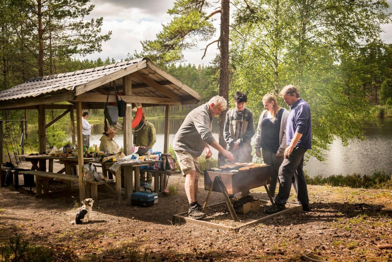 Отель First Camp Hokensas-Тидахольм Экстерьер фото